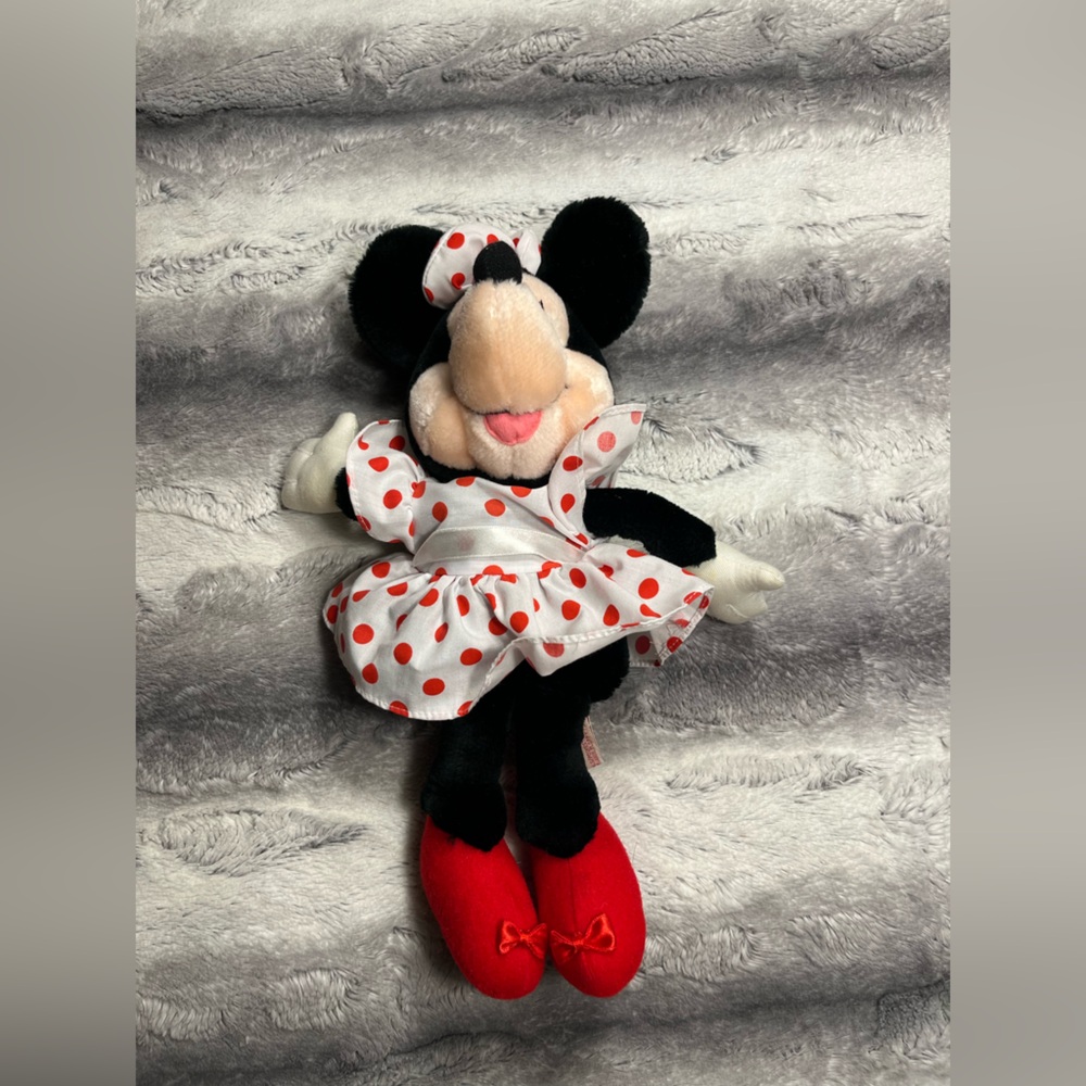 Vintage Minnie Mouse plush